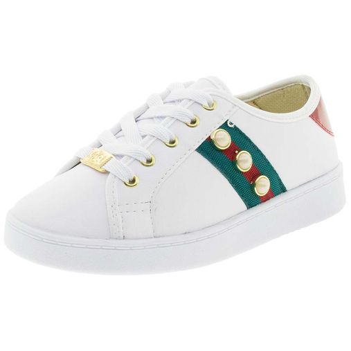 tenis branco com detalhe verde e vermelho