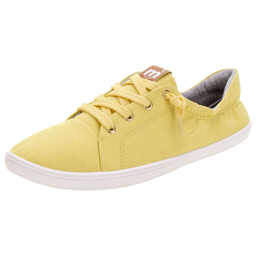 tenis amarelo moleca