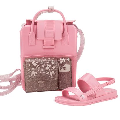 Kit-Sandalia-Barbie-e-Mochila-Color-Kids-23067-3291267_008-01 Kit-Sandalia-Barbie-e-Mochila-Color-Kids-23067-3291267_008-01